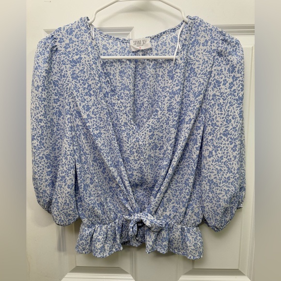 Sienna Sky Tops - NWOT Sienna Sky Blue and White Puff Sleeve Blouse with Tie Front-